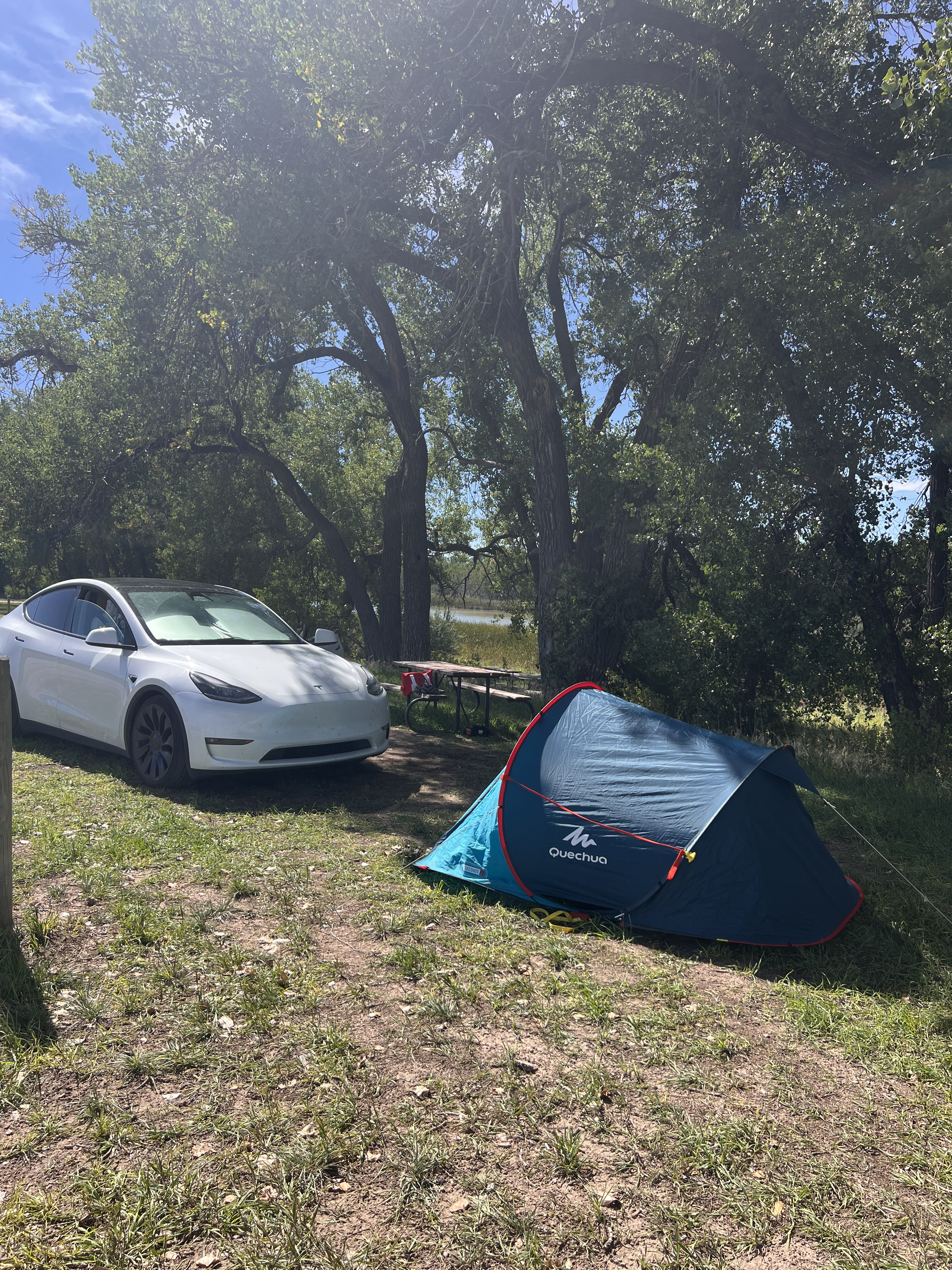 Nice free campsites with a swimmable/fishable reservoir!